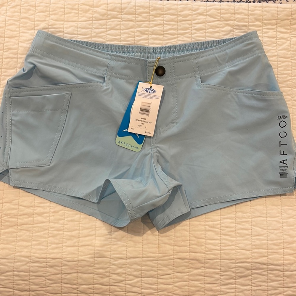 AFTCO blue shorts size 4 micro byte shirt